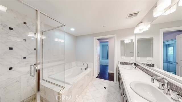 Building Photo - 4424 Whitsett Ave