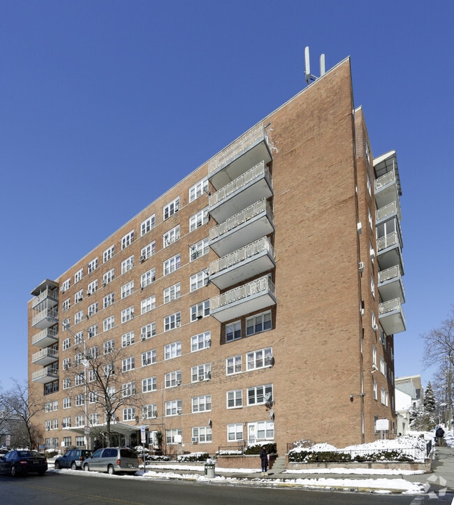 Broadway Towers 595609 Broadway Paterson NJ 07514 Apartment Finder