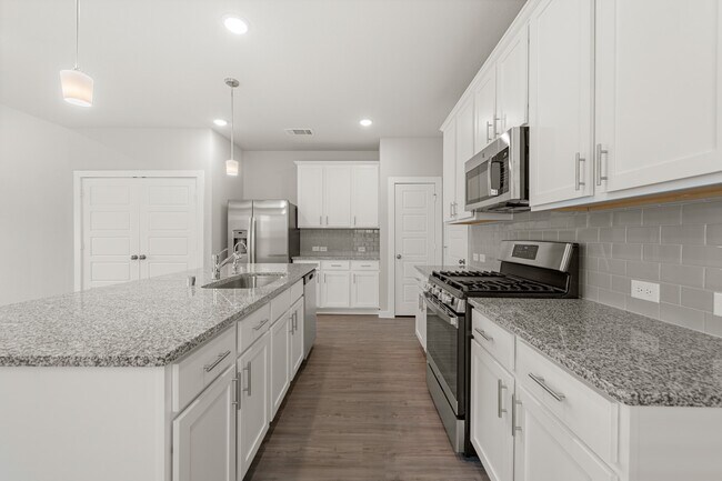 Building Photo - 21635 Coral Mist Dr