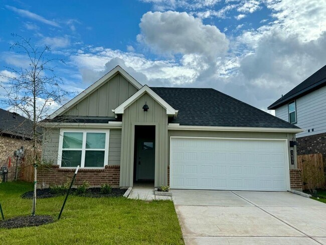 Primary Photo - 1631 Solana Dr