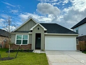 Building Photo - 1631 Solana Dr
