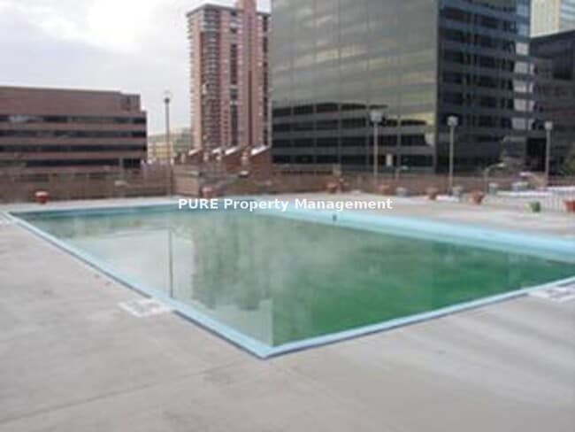 Building Photo - Large furnished studio apartment!