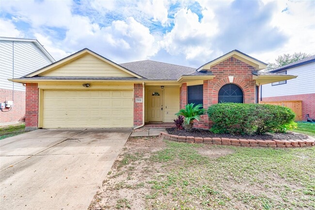 Primary Photo - 3614 Lindenfield Dr