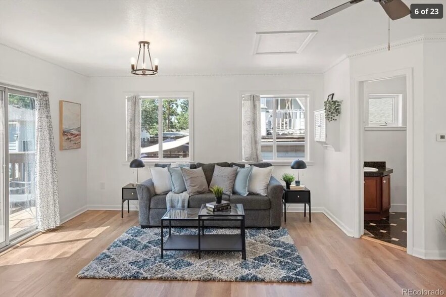 Building Photo - 45 S Meade St