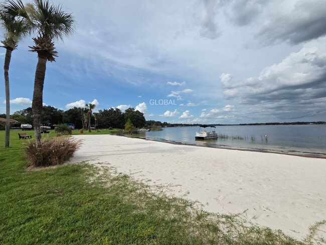 Building Photo - Lakefront First-Floor Condo in Camelot by the Lake, Orlando