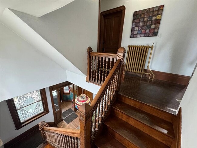 Building Photo - 1464 W Minnehaha Ave