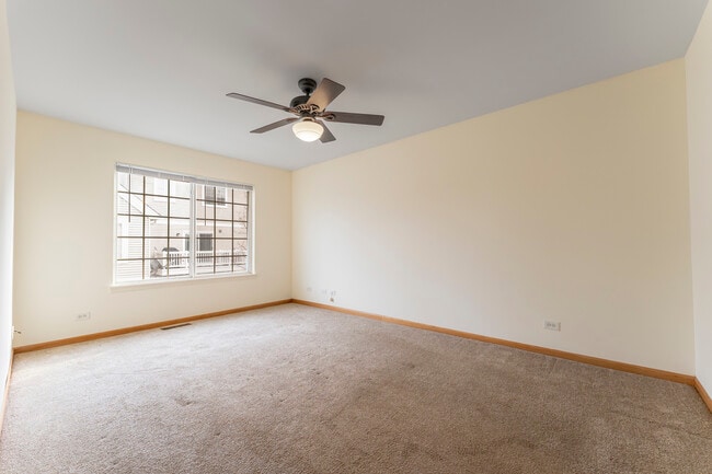 Building Photo - 61 Cantal Ct