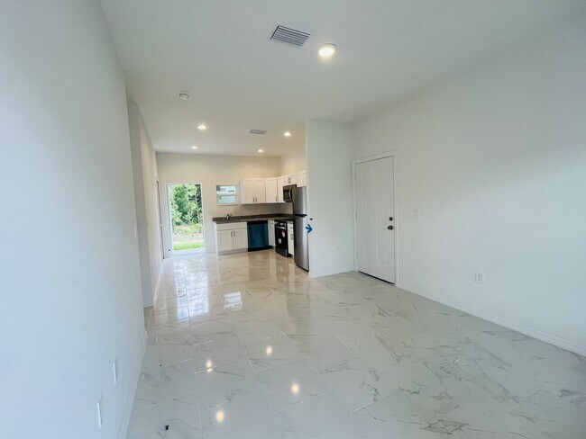 Building Photo - MOVE IN SPECIAL- ONE MONTH FREE!!-BRAND NE...
