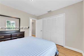 Building Photo - 1532 NE 39th St