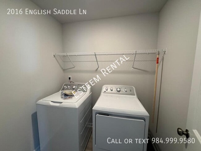 Building Photo - 2016 English Saddle Ln