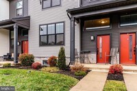 Building Photo - 311 Estate Dr