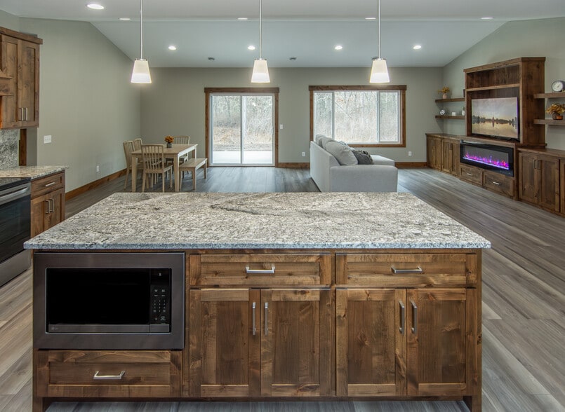 Building Photo - 11607 Forestview Dr