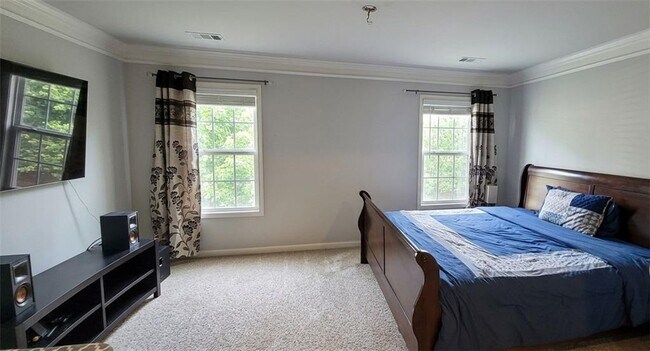 Building Photo - 4358 Mantova Dr NE