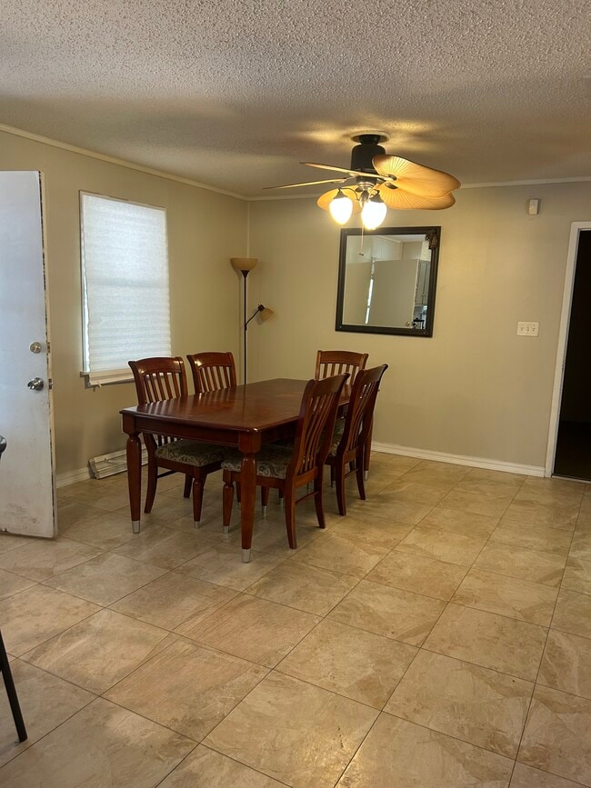 Building Photo - Sebulon Waycross