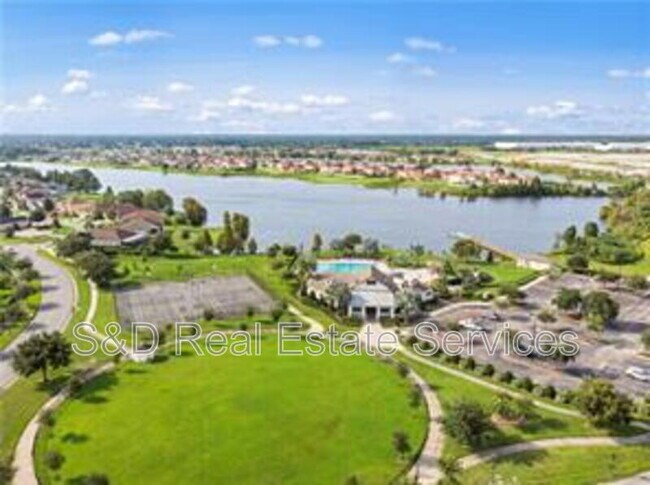 Building Photo - 5632 Aral Dr