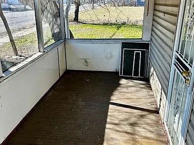 Building Photo - 2621 Davison Rd