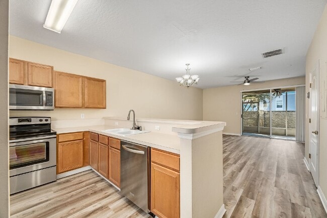 Building Photo - Cozy 2 Bed, 2.5 Bath Indialantic Rental - ...
