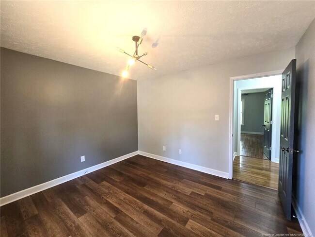 Building Photo - 7786 Dragonhead Rd