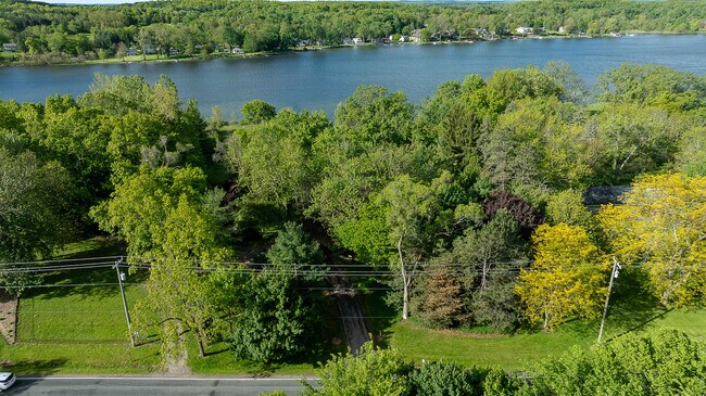 Building Photo - 10985 E Pleasant Lake Rd