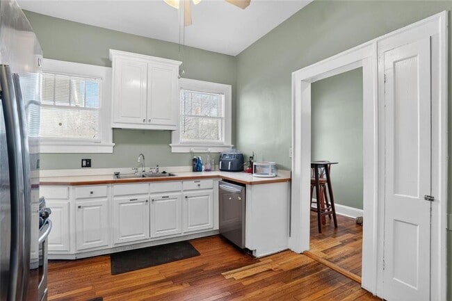 Building Photo - 203 Winter Ave