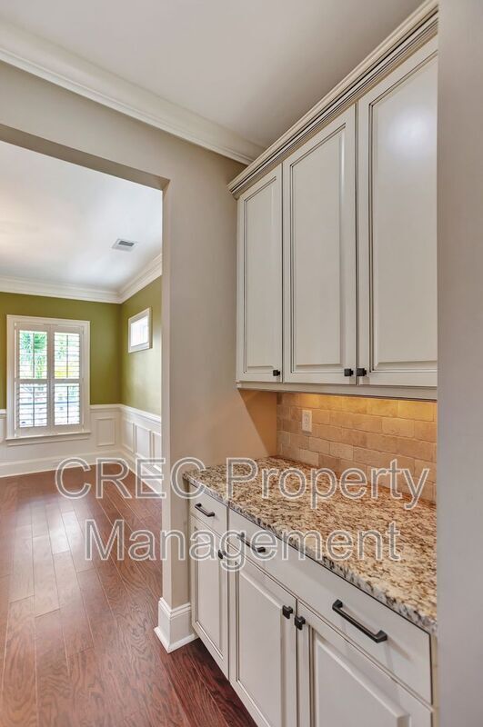 Building Photo - 258 Silver Cypress Cir