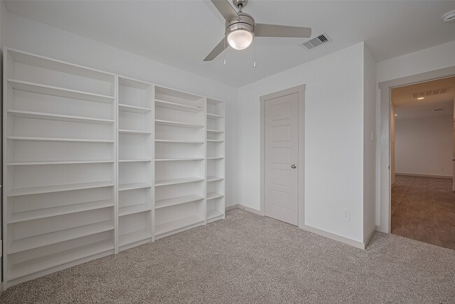 Building Photo - 12715 Basinghall Ln