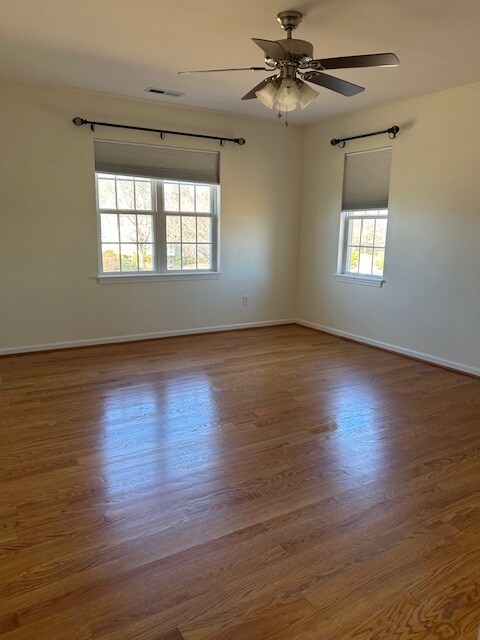 Master Bedroom - 1205 Porter Pl