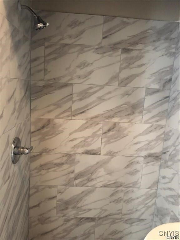 Building Photo - 139 Strong Ave