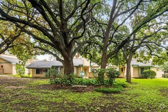 Building Photo - 9520 Quail Village Ln