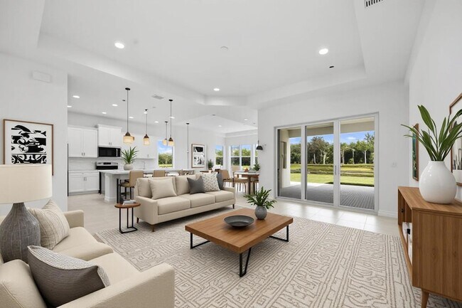 Building Photo - 15144 Wildwood Cir