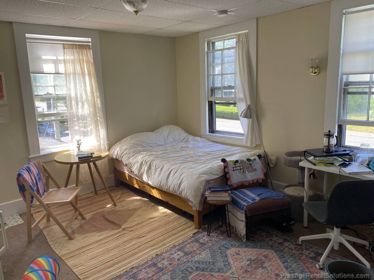 Building Photo - 297 Nahant Rd