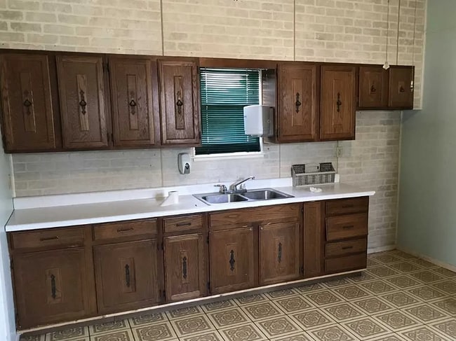 Building Photo - 2411 Harlan St