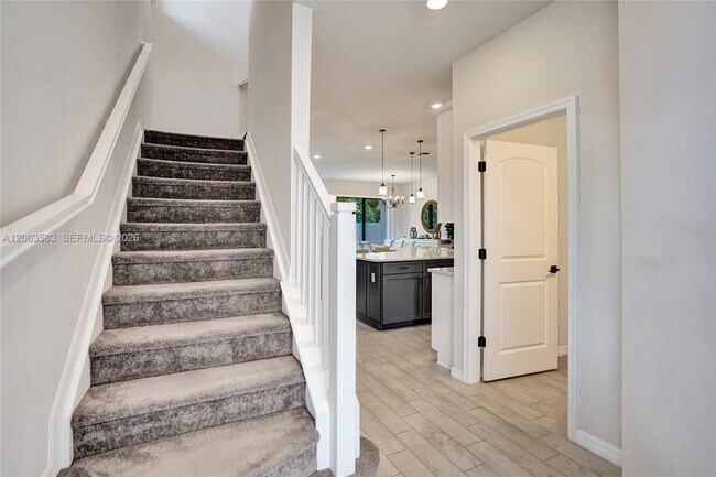 Building Photo - 8193 Cinch Way