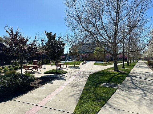 Building Photo - Modern 2-Story with Loft near Sutter Health Park