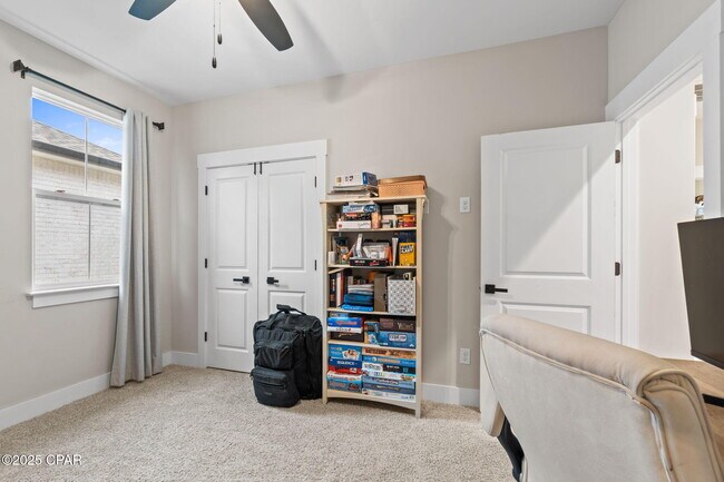 Building Photo - 4419 Conifer Ln