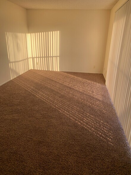 Building Photo - 2710 Spyglass Dr
