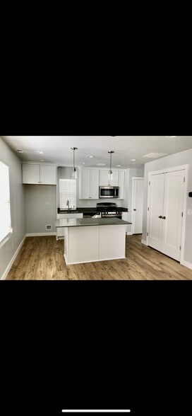 Building Photo - 10684 S Oquirrh Lake Rd