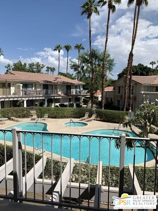 Building Photo - 2001 E Camino Parocela