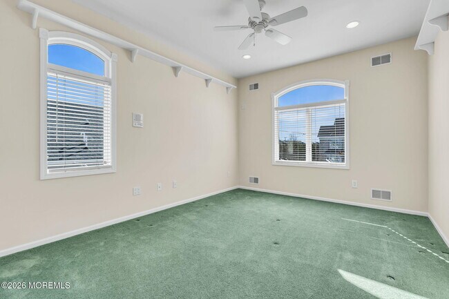 Building Photo - 3110 Windsor Ave