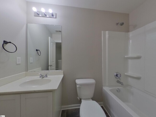 Building Photo - 316 Cedar Ridge