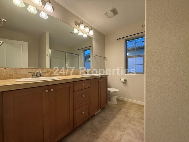 Building Photo - 3 BD I 2.5 BA - Villebois Community in Wilsonville