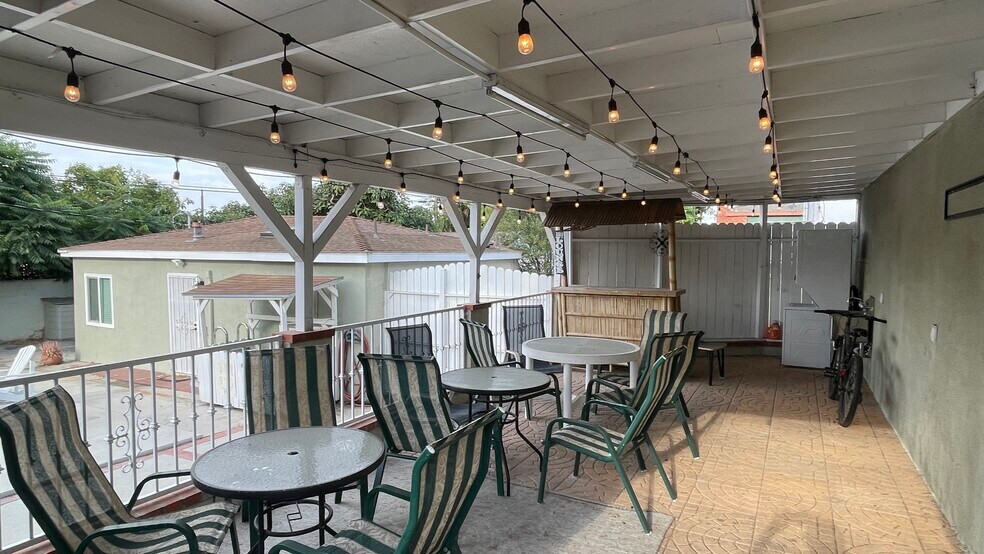 Building Photo - 5138 W 141st St