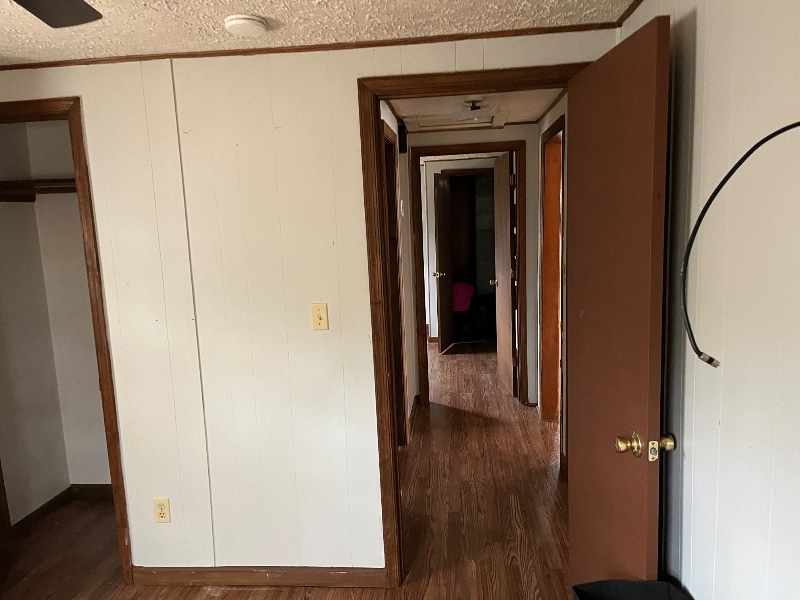 Building Photo - 550 Hopkins Rd