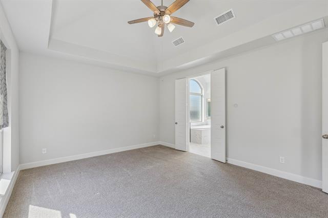 Building Photo - 3300 Honey Suckle Ln