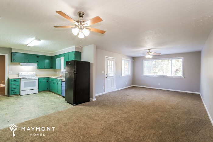 Building Photo - 2017 Fernwood Cir