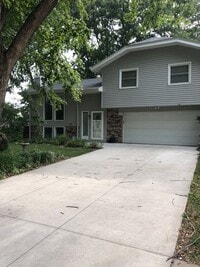 Building Photo - 3 bedroom house in Papillion