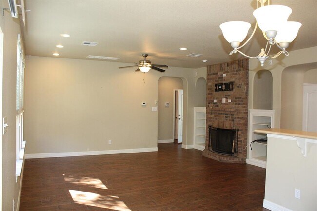 Building Photo - 508 Whistlers Walk Trail