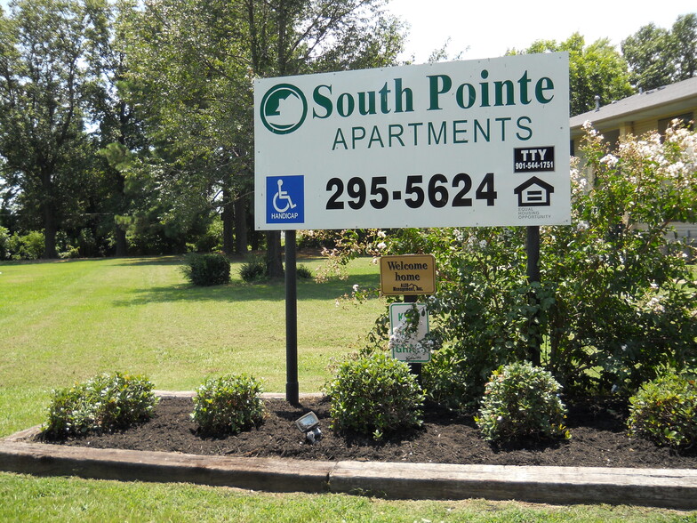 Primary Photo - South Pointe Apartments