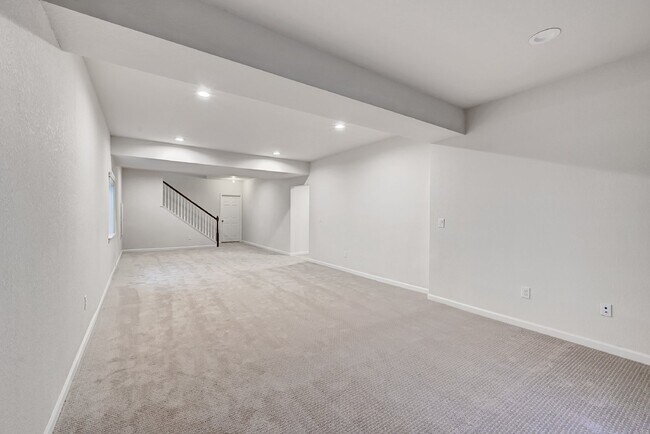 Building Photo - $3,400.00-Stunning 4-bedroom, 3.5 bathroom...