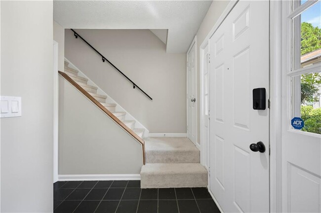 Building Photo - 4171 Elder Ln